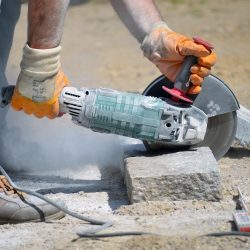 cutting-granite-stones-8028375_1920