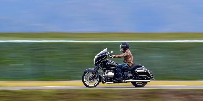 motorcycle-8366394_1920