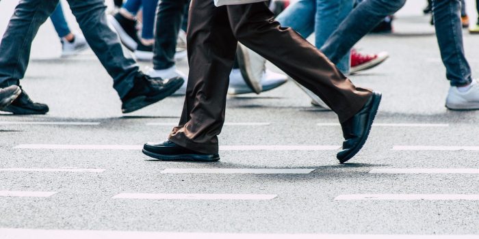 pedestrian-8037900_1920