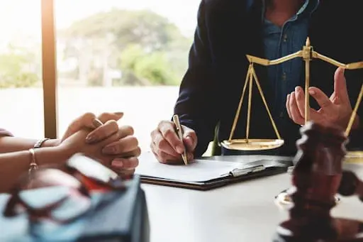 experienced car accident attorney